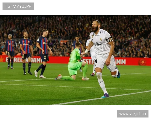 本泽马后期射门效率下降与哈兰德单点驱动趋势分化